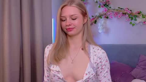 Snapshot of alice_wond chatting on May 2026 08:08:01 AM Alice online show from May 2026 08:08:01 AM