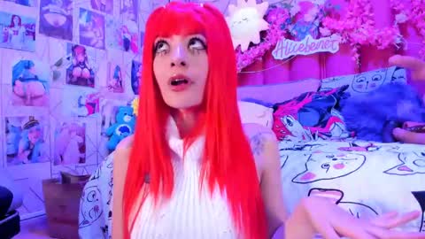 Snapshot of alicebenett_ chatting on April 2026 11:24:01 PM online show from April 2026 11:24:01 PM