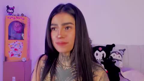 Alice  online show from October 2025 09:06:01 PM