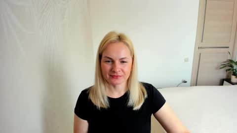 Alicee online show from March 2026 09:45:01 AM