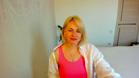 Alicee online show from April 2026 09:34:01 AM