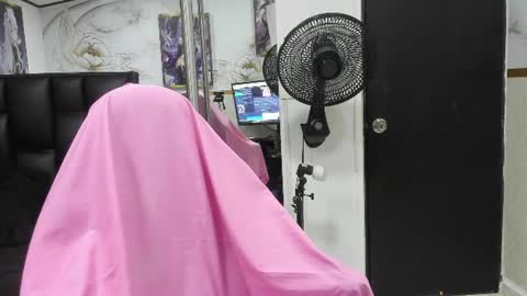 Snapshot of alicee_mature chatting on June 2026 07:51:02 PM alicee online show from June 2026 07:51:02 PM