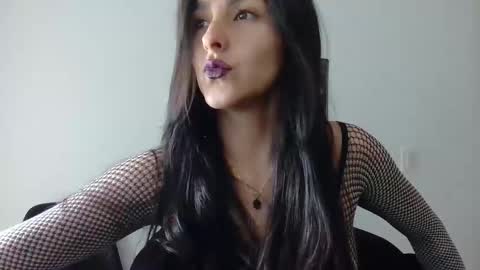 Snapshot of alicee_roos chatting on February 2025 08:04:02 PM Alice online show from February 2025 08:04:02 PM