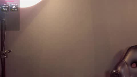 alicefit_212 online show from October 2025 01:26:02 PM