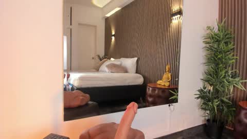 Alice  online show from February 2026 06:40:02 AM