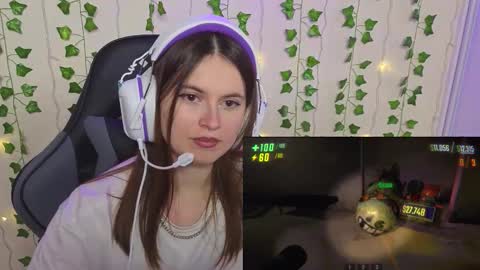 aliceimonta online show from February 2026 06:41:02 PM