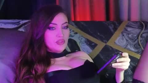 alicejameson online show from September 2025 09:05:02 PM