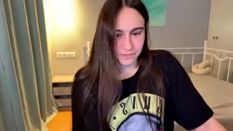Snapshot of alicekollt chatting on June 2026 08:46:01 PM alicekollt online show from June 2026 08:46:01 PM