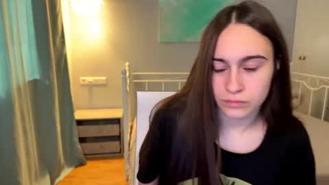 Snapshot of alicekollt chatting on June 2026 01:26:01 PM alicekollt online show from June 2026 01:26:01 PM