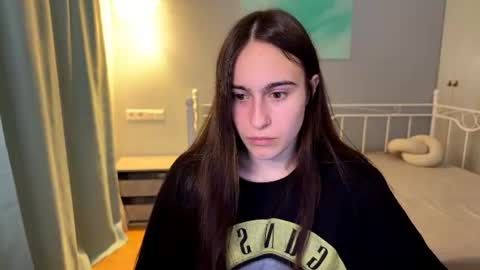 Snapshot of alicekollt chatting on June 2026 08:59:02 PM alicekollt online show from June 2026 08:59:02 PM