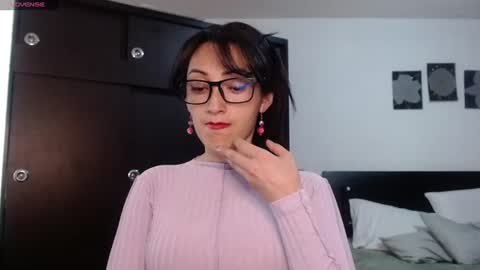 Snapshot of alicelove75 chatting on July 2026 10:04:01 PM alicelove75 online show from July 2026 10:04:01 PM