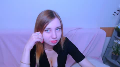 Snapshot of alicemias_ chatting on July 2026 09:56:02 AM Alice online show from July 2026 09:56:02 AM