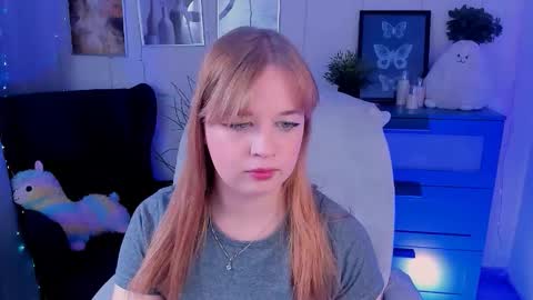 Snapshot of alicepopsy chatting on November 2025 10:48:01 AM Alice online show from November 2025 10:48:01 AM
