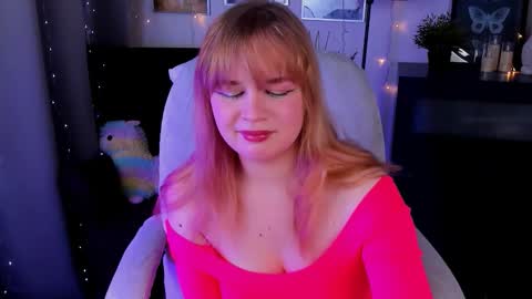 Snapshot of alicepopsy chatting on December 2025 12:11:02 PM Alice online show from December 2025 12:11:02 PM