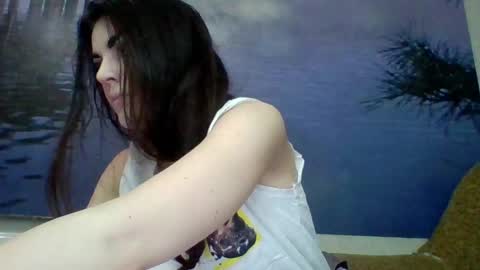 AliceTailorrr online show from April 2026 10:19:01 AM