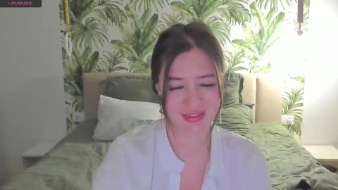 Alice online show from November 2025 05:28:02 PM