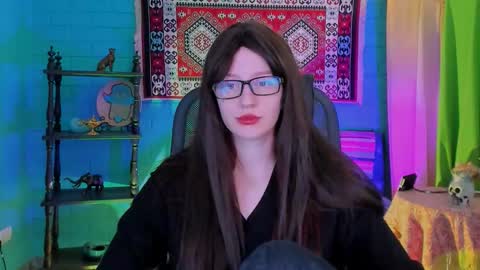 alicewelch_ online show from October 2025 08:15:02 AM