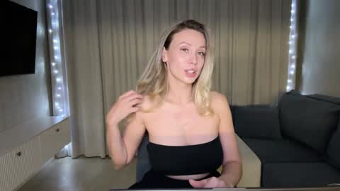 Alice online show from December 2024 07:38:02 PM