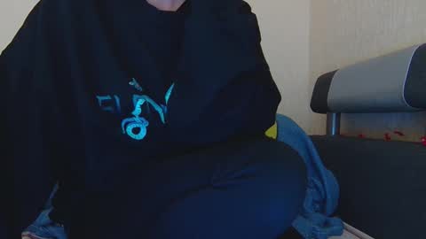 AliceWoolfy online show from January 2026 08:14:02 PM