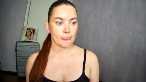 AlicexFresh online show from July 2026 11:42:02 AM