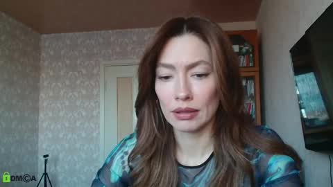 Alicia online show from October 2025 04:46:02 AM