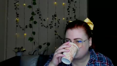 Snapshot of alicia_side_red chatting on March 2026 06:29:01 AM Alicia online show from March 2026 06:29:01 AM