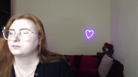 Snapshot of alicia_side_red chatting on April 2026 05:26:02 AM Alicia online show from April 2026 05:26:02 AM