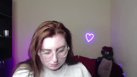 Snapshot of alicia_side_red chatting on April 2026 07:13:02 AM Alicia online show from April 2026 07:13:02 AM