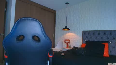 Ali online show from November 2025 12:05:01 PM