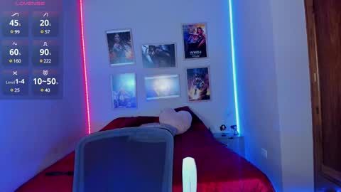 Snapshot of aliciaballard chatting on December 2024 10:08:02 PM Jennyfer online show from December 2024 10:08:02 PM