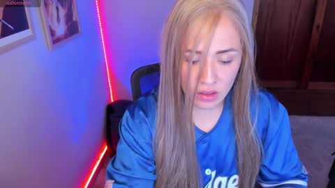 Snapshot of aliciaballard chatting on December 2024 06:46:02 PM Jennyfer online show from December 2024 06:46:02 PM