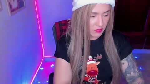 Snapshot of aliciaballard chatting on December 2024 06:39:02 PM Jennyfer online show from December 2024 06:39:02 PM