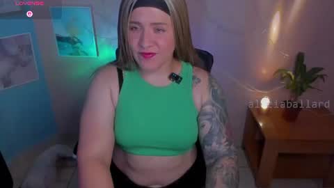 Snapshot of aliciaballard chatting on July 2026 08:22:02 PM Jennyfer online show from July 2026 08:22:02 PM