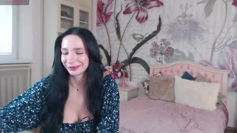 Veronica online show from September 2025 01:15:01 PM