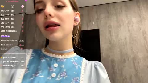 Alice online show from April 2026 06:19:01 PM