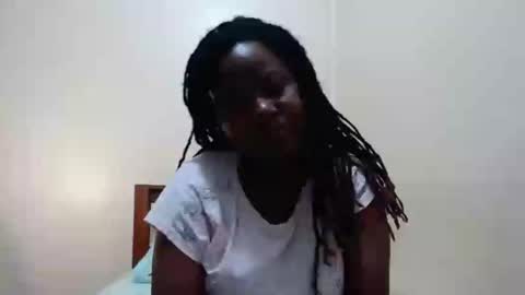 alicialust1 online show from February 2025 05:25:02 PM