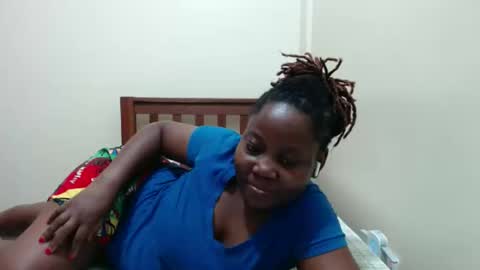 alicialust1 online show from March 2025 04:00:02 PM