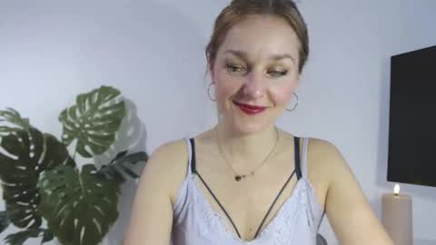 Alicia online show from March 2026 07:03:02 AM