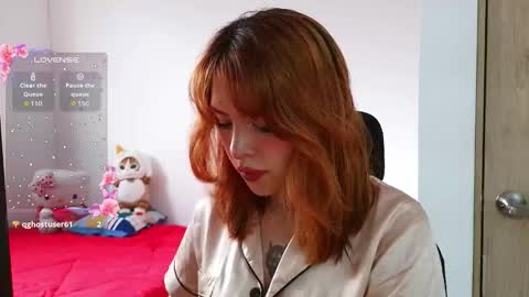 aliciia_23 online show from February 2026 10:10:02 PM