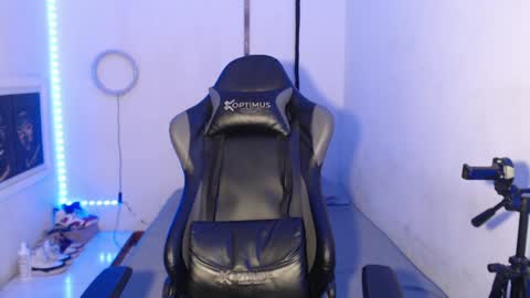 Alid 17 online show from January 2025 05:16:02 AM