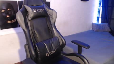 Alid 17 online show from January 2025 07:42:02 PM