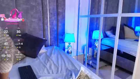 Ali Diaz online show from November 2025 10:26:01 PM