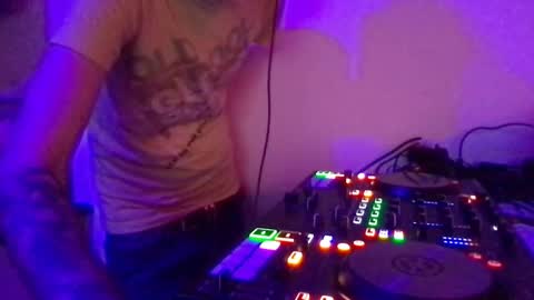 busco rockera online show from February 2025 08:30:02 PM