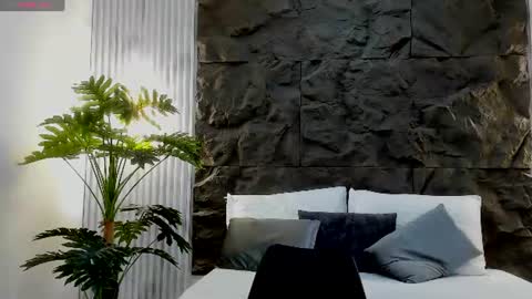 Snapshot of aliice_greco chatting on July 2026 12:14:02 PM Alice online show from July 2026 12:14:02 PM