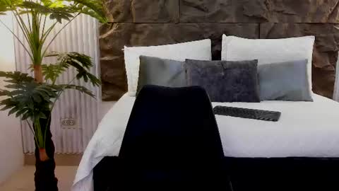 Snapshot of aliice_greco chatting on July 2026 01:40:02 PM Alice online show from July 2026 01:40:02 PM