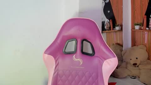 alika online show from December 2025 01:38:02 PM