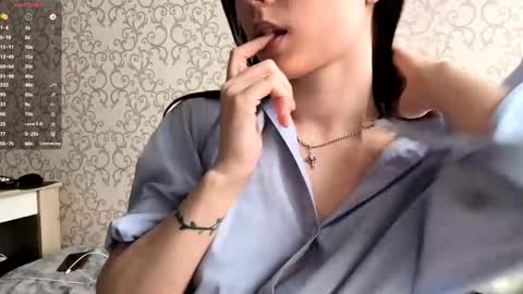 Milana online show from April 2026 07:39:01 AM