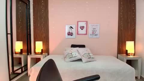 Alina online show from January 2026 03:14:02 PM