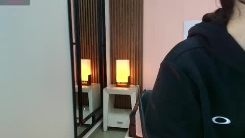 Alina online show from February 2026 11:58:02 AM