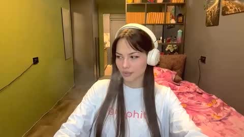 Snapshot of alinedifede chatting on October 2025 10:13:01 AM Alice online show from October 2025 10:13:01 AM